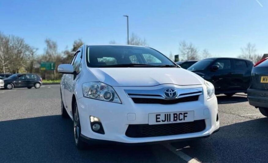 Toyota auris 2011