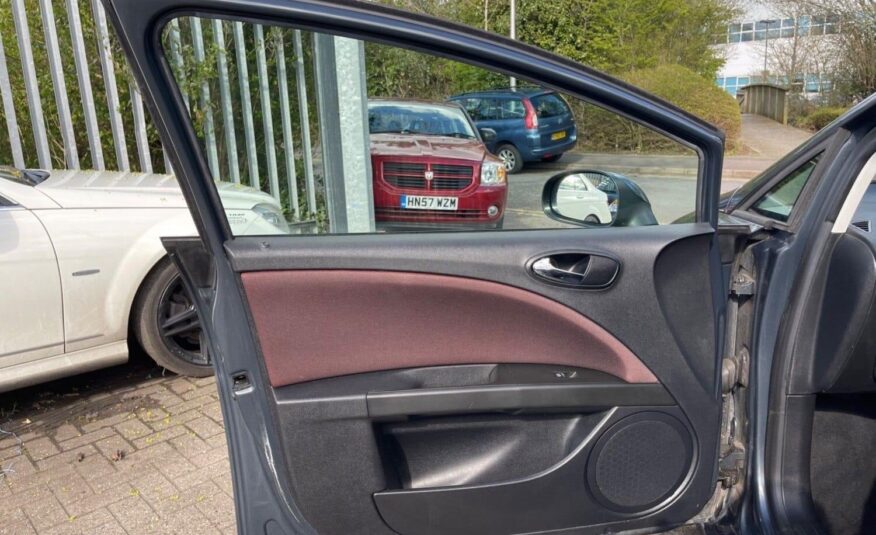 SEAT , LEON  2006(06) 2.0 TDI Sport DSG Euro 4 5dr