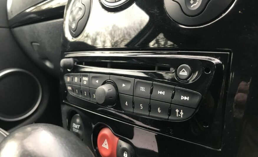 2010 Renault Clio 1.6 Initiale TomTom –