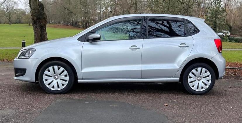 2013 Volkswagen polo