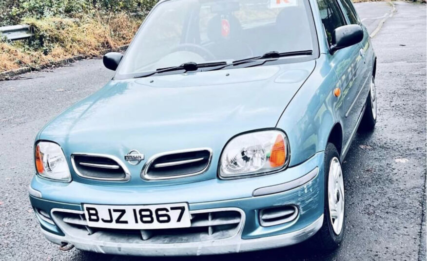 2001 Nissan micra