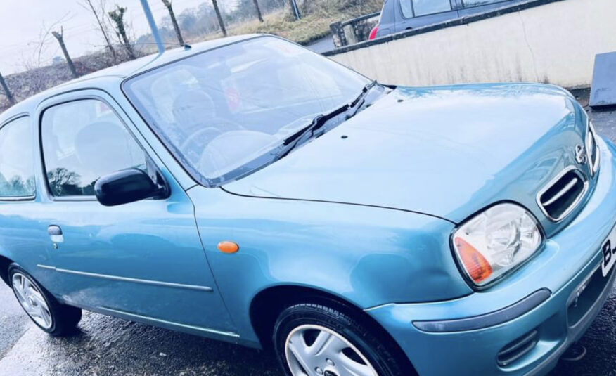 2001 Nissan micra