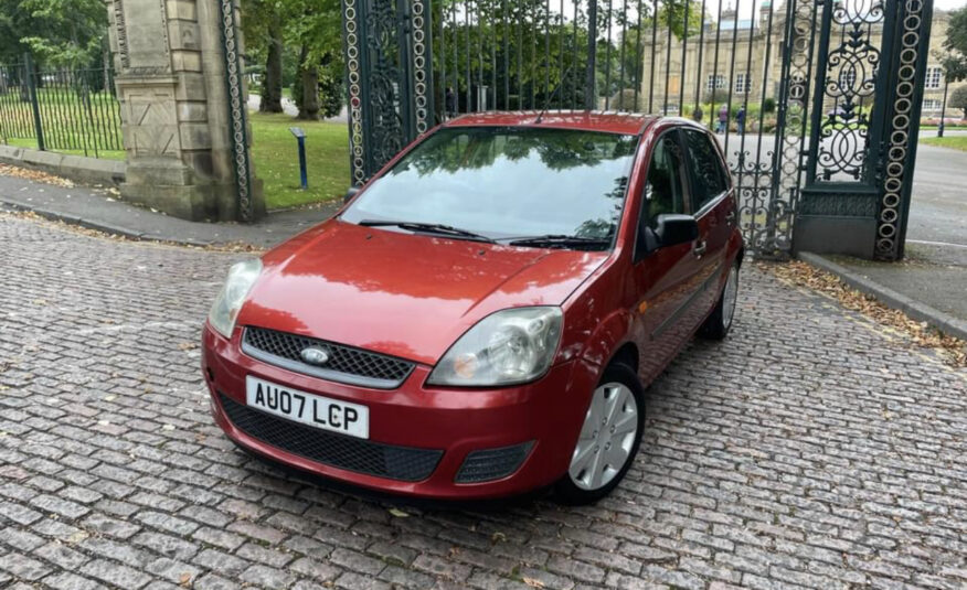 2010 ford fiesta