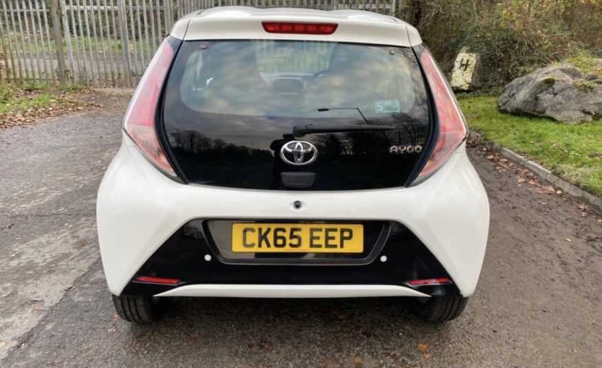 2015 Automatic Toyota Aygo X-Pression Vvt-1 Cvt