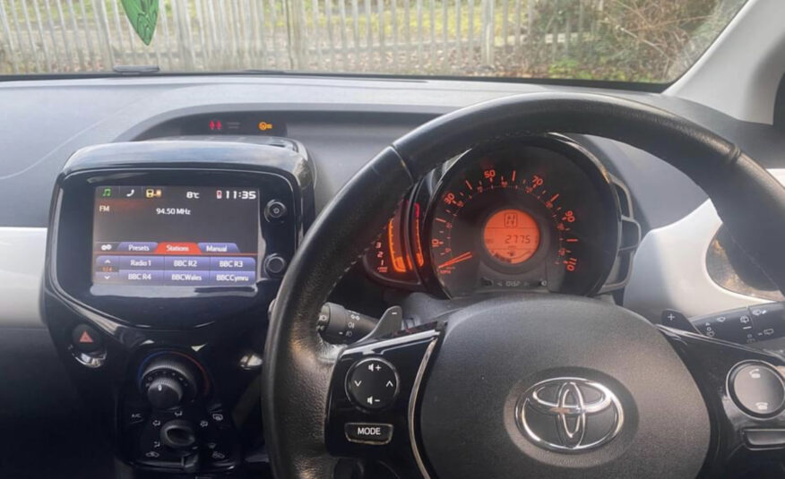 2015 Automatic Toyota Aygo X-Pression Vvt-1 Cvt