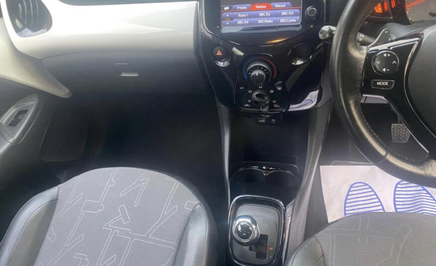 2015 Automatic Toyota Aygo X-Pression Vvt-1 Cvt