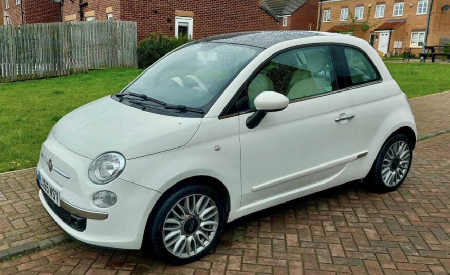 2015 FIAT 500