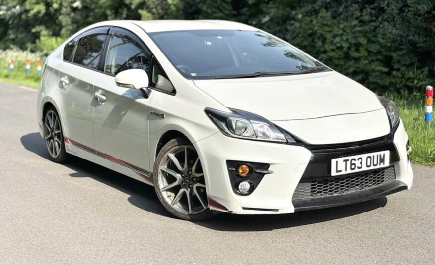 2013 TOYOTA PRIUS G’S SPORTS HYBRID AUTOMATIC PETROL GS NEW.