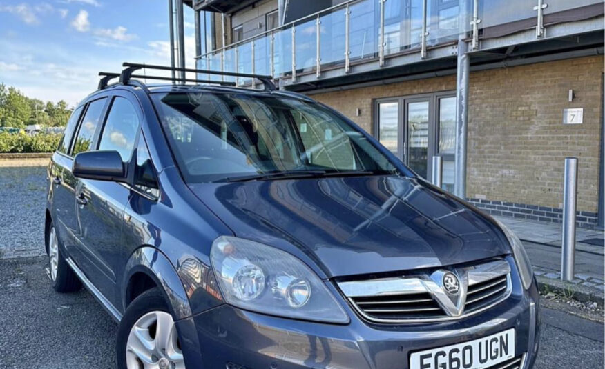 Top Spec Vauxhall Zafira AUTOMATIC 7-Seater .