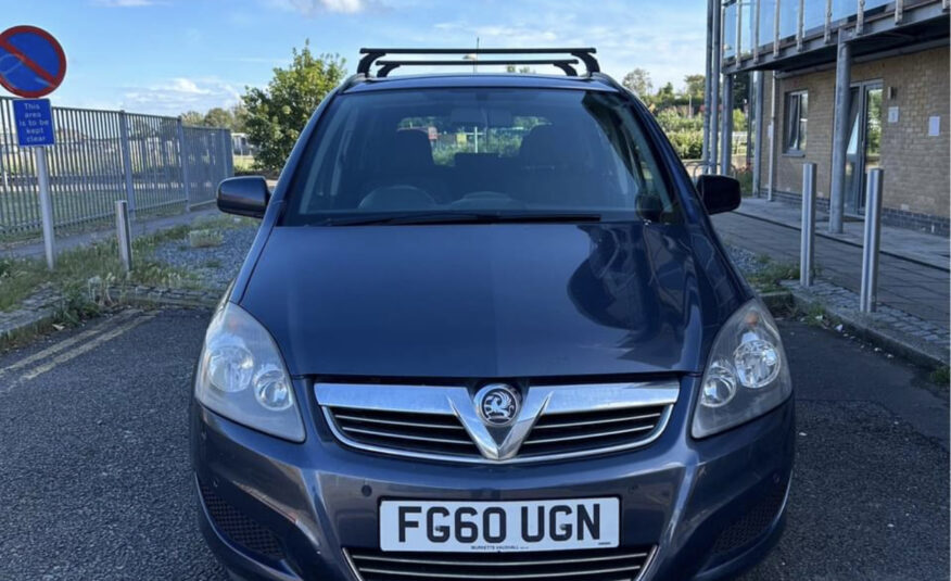 Top Spec Vauxhall Zafira AUTOMATIC 7-Seater .