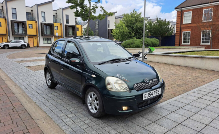 2004 Toyota Yaris