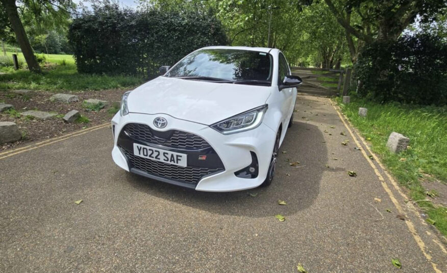 2022 Toyota GR SPORT HYBRID Yaris ulez Compliant petrol