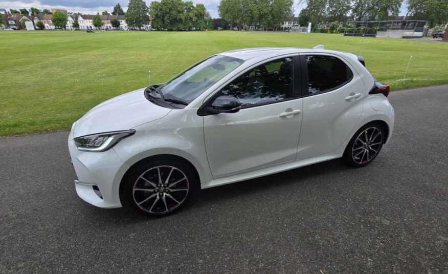 2022 Toyota GR SPORT HYBRID Yaris ulez Compliant petrol