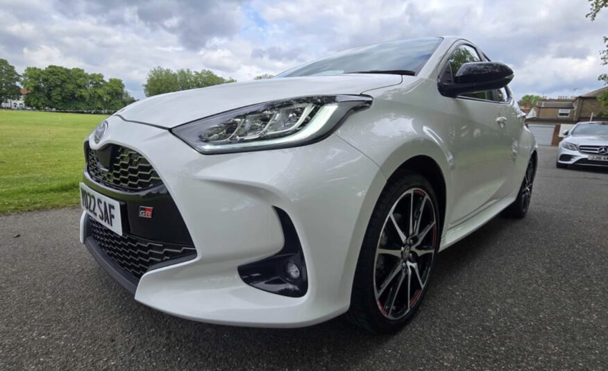 2022 Toyota GR SPORT HYBRID Yaris ulez Compliant petrol