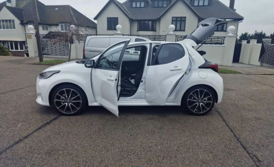 2022 Toyota GR SPORT HYBRID Yaris ulez Compliant petrol